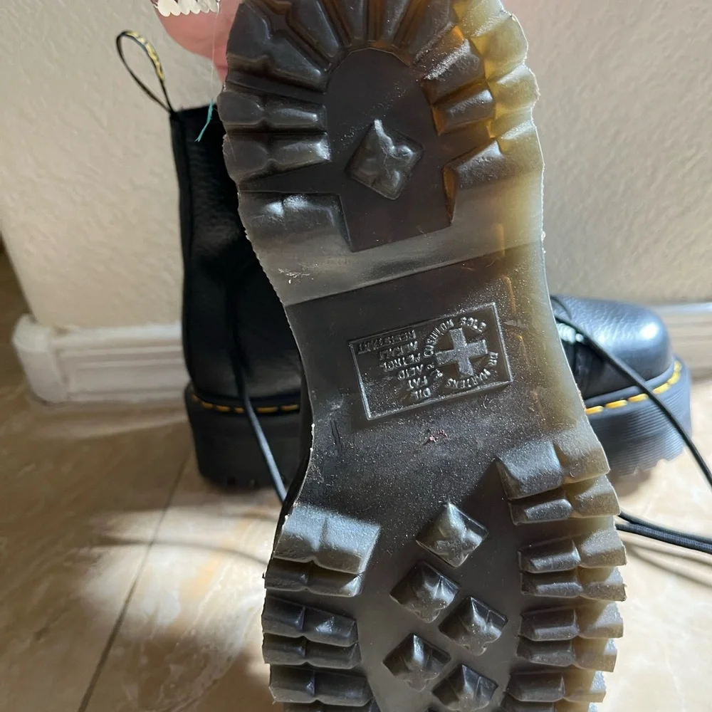 Dr Martins Black Boots - Picture 6 of 7